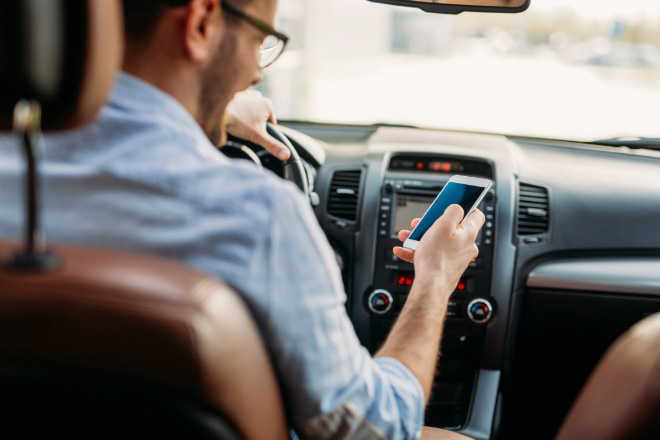 GCW Blog Cell Phone Use While Driving